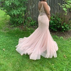 Jovani spaghetti prom dress